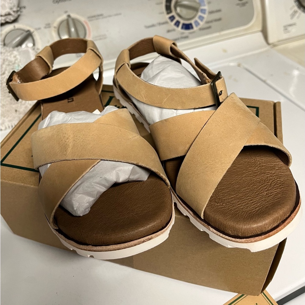 L.L. Bean Tan and Brown Sandals with Crisscross Straps